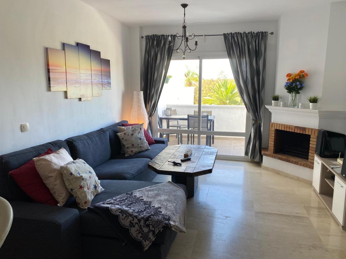 Apartamento Bahia De Casares Estepona Exterior foto